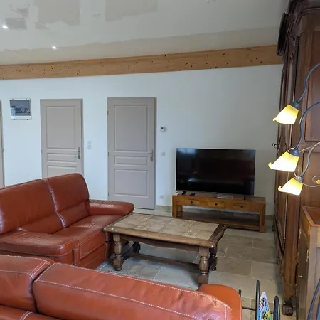 Rénové Avec Jardin Clos Près D'angoulême - Fr-1-653-288 Casa vacanze *
