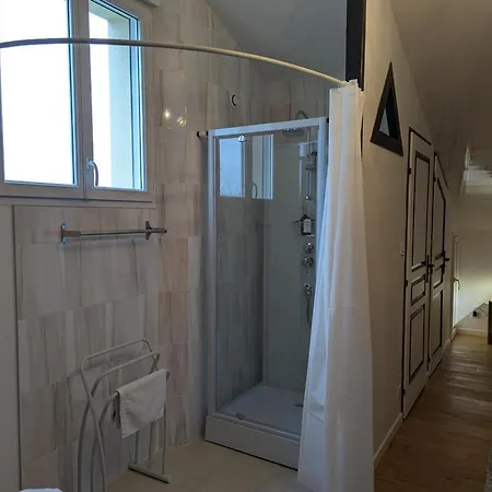 Rénové Avec Jardin Clos Près D'angoulême - Fr-1-653-288 Casa vacanze Dirac