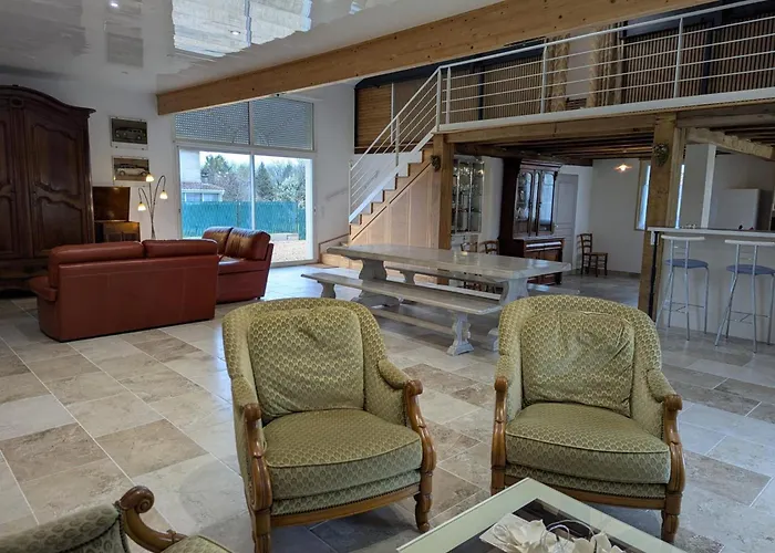 Renove Avec Jardin Clos Pres D'angouleme - Fr-1-653-288 Σπίτι διακοπών *