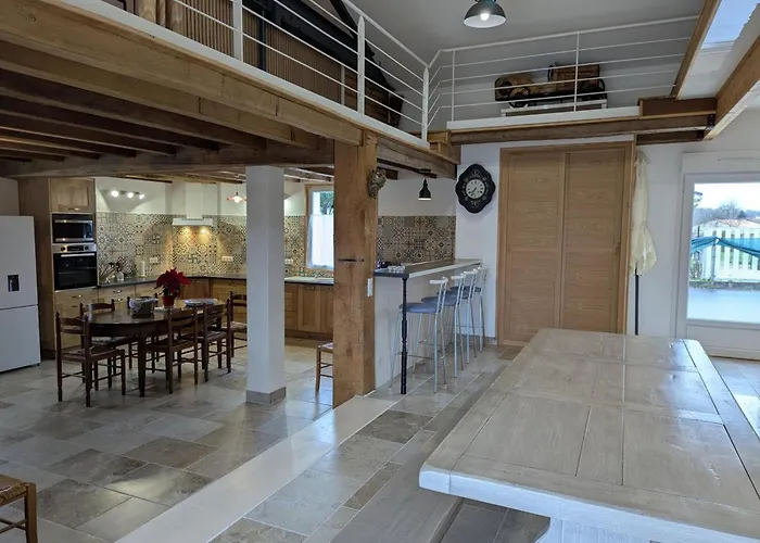 Renove Avec Jardin Clos Pres D'angouleme - Fr-1-653-288 Dirac